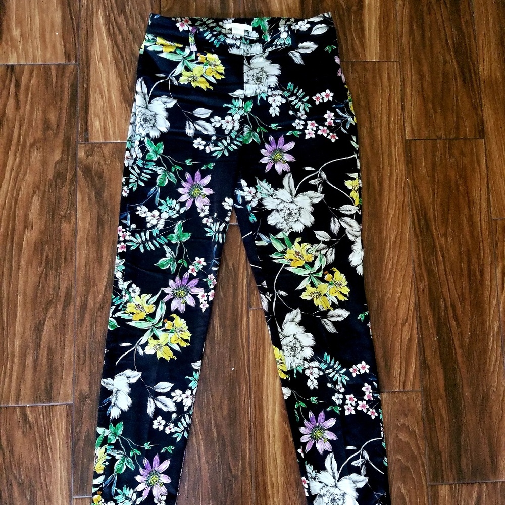 H & M floral slim fit pants size 6